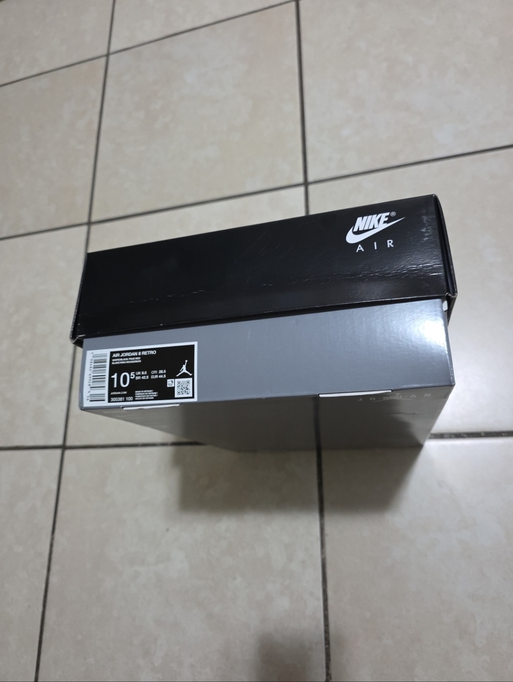 Empty Shoe Box - Picture 3 of 6